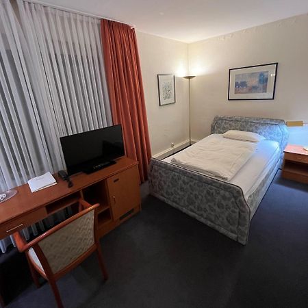 Hotel Exquisit ميندين الغرفة الصورة
