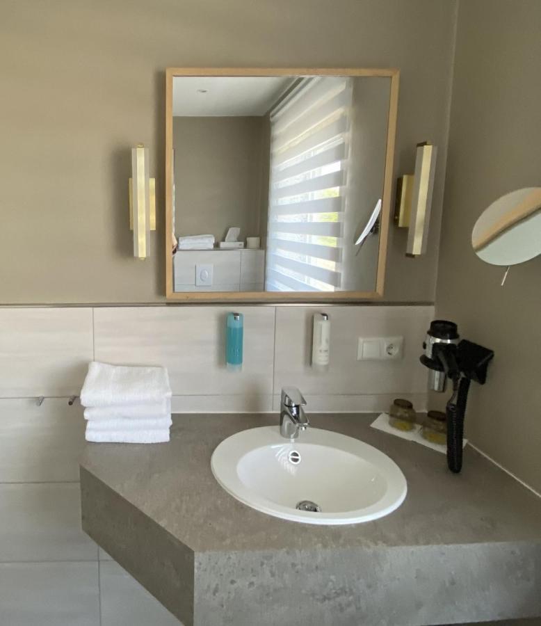 Hotel Exquisit ميندين المظهر الخارجي الصورة