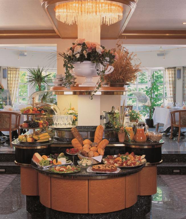 Hotel Exquisit ميندين المظهر الخارجي الصورة